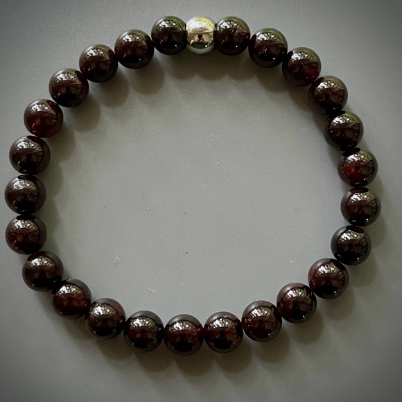 Deep Red Garnet January Birthstone Handcrafted Bead Bracelet - Picture 4 of 6